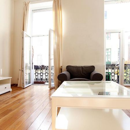 Louise Uptown Apartments Bruxelles Esterno foto