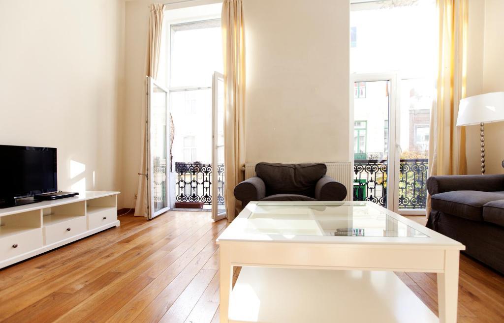 Louise Uptown Apartments Bruxelles Esterno foto